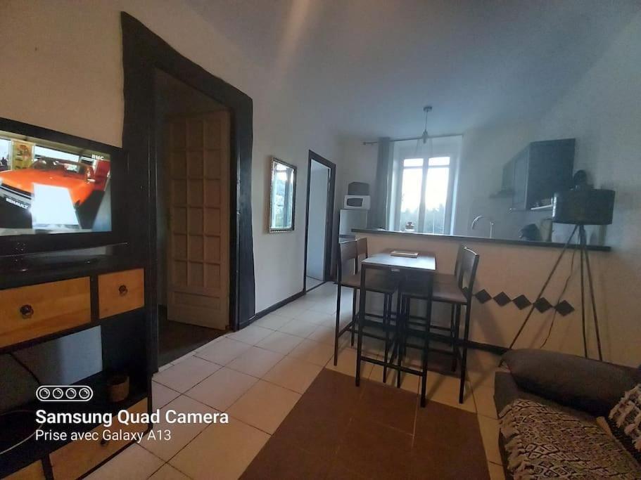 Appartement Babe Joyeuse Zewnętrze zdjęcie